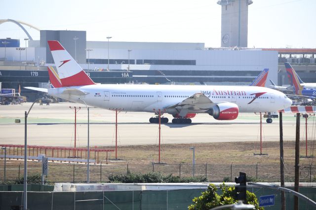 Boeing 777-200 (OE-LPD)