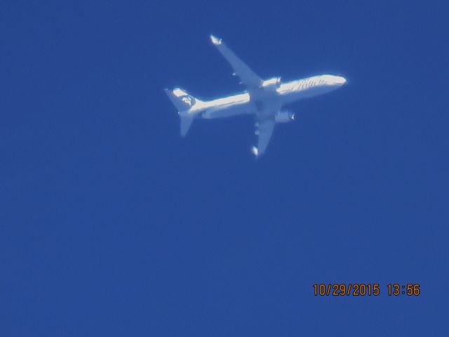 Boeing 737-800 (N556AS)