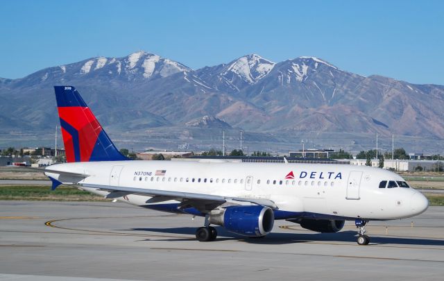 Airbus A319 (N370NB) - 5/8/21.