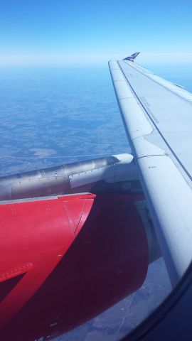 Airbus A319 (N524VA) - Inflight at around 20,000 ft from AUS to DAL on Virgin America A319-112 N524VA on November 18, 2015. This service was short-lived.