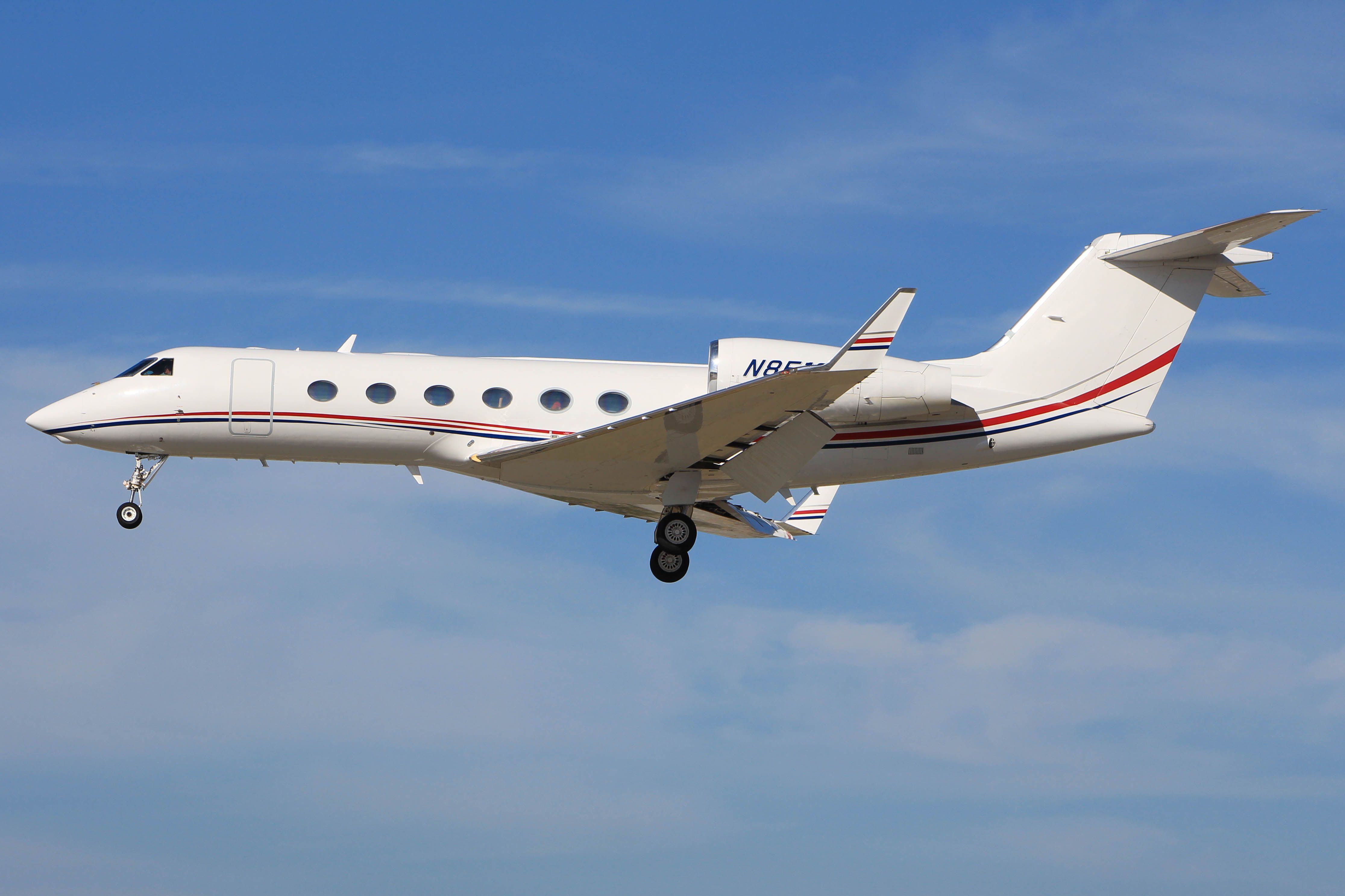 Gulfstream Aerospace Gulfstream IV (N851CB)