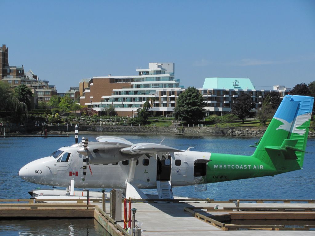 De Havilland Canada Twin Otter (C-FWTE)