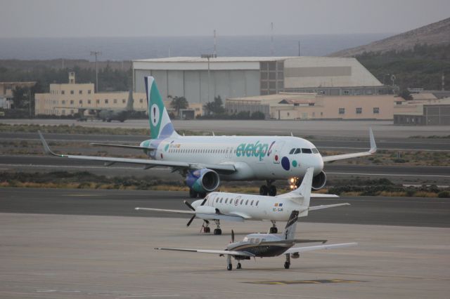 Airbus A320 (EC-LZD)