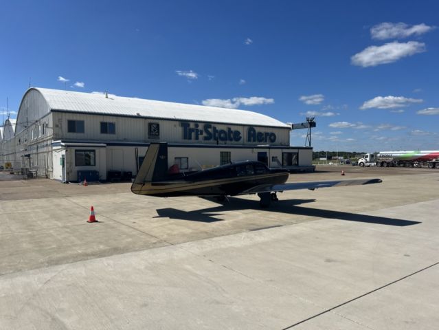 Mooney M-20 (N2982L) - Tri-state ramp