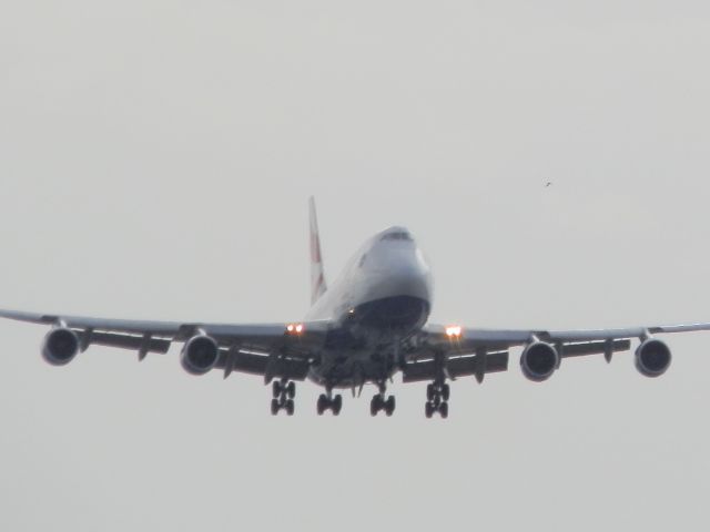 Boeing 747-400 (G-CIVI)