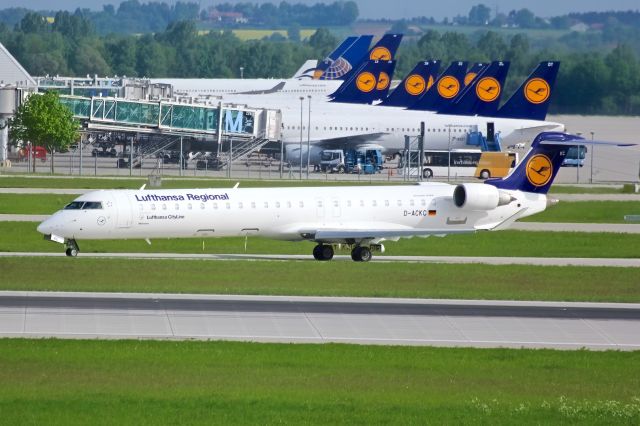 Canadair Regional Jet CRJ-900 (D-ACKC)