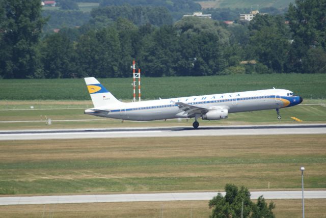 Airbus A321 (D-AIRX)