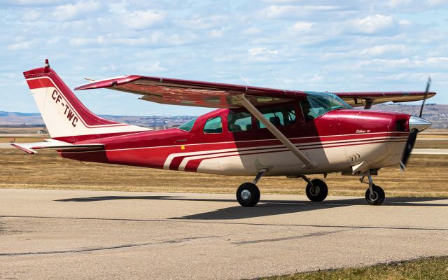 Cessna Centurion (C-FTWC)