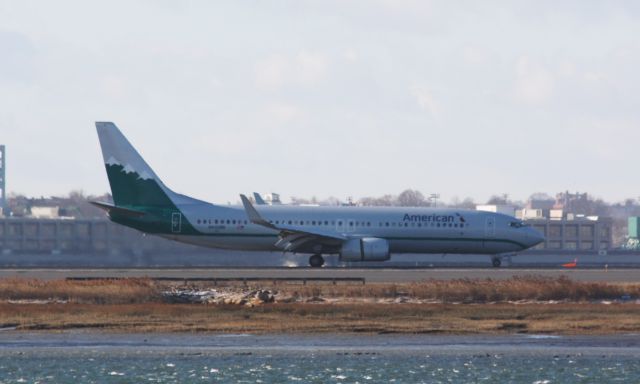 Boeing 737-800 (N916NN)