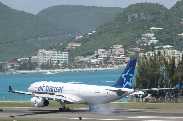 Airbus A330-200 (C-GTSR)