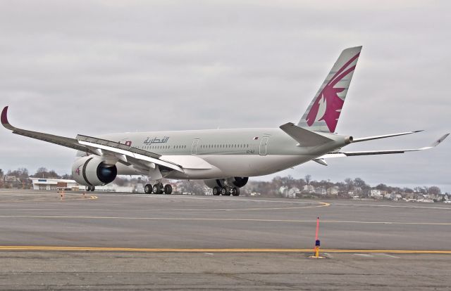 Airbus A350-900 (A7-ALF) - flap,spoilers and reversers !