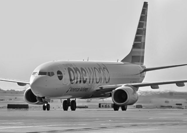 Boeing 737-800 —