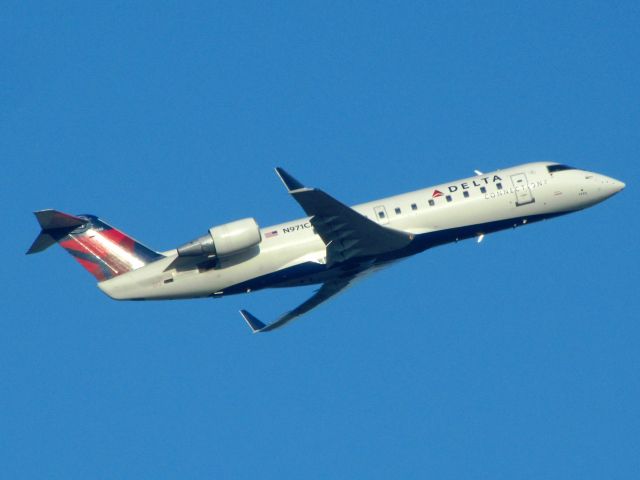 Canadair Regional Jet CRJ-200 (N971CA)