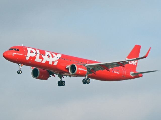 Airbus A321neo (TF-PLA) - Kystvejen RWY22L