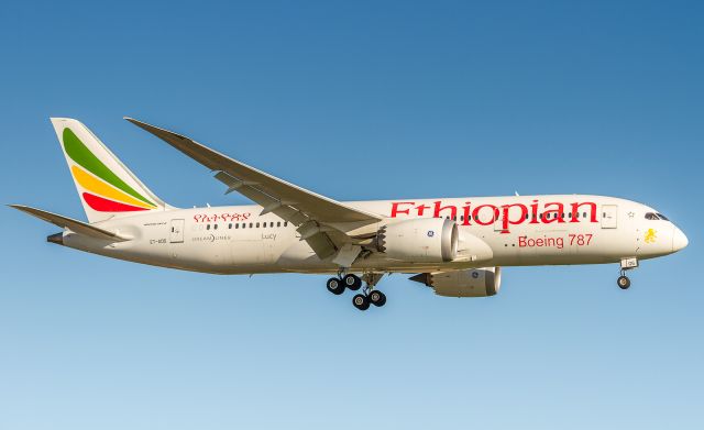 Boeing 787-8 (ET-AOS)