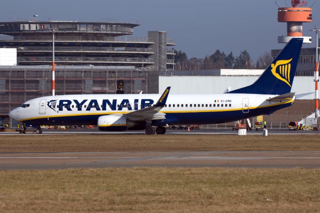 Boeing 737-800 (EI-EMD)