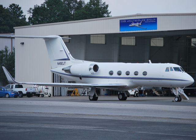 Gulfstream American Gulfstream 2 (N492JT) - CONSTELLATION PRODUCTIONS INC  (John Travolta) at KPDK - 8/3/10