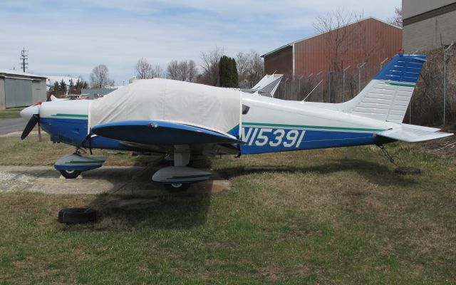 Piper Cherokee (N15391)