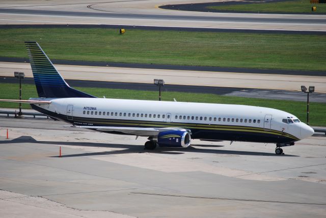 BOEING 737-400 (N752MA) - 8/22/09