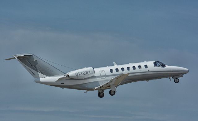 Cessna Citation CJ3 (N128WT)