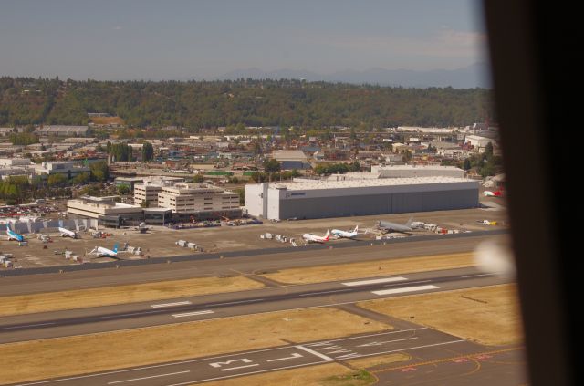 N4044D —