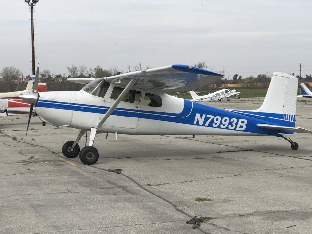 Cessna Skyhawk (N7993B) - Quick trip to Aircraft Spruce