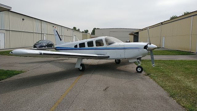 Piper Saratoga (N9226K)