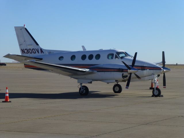 Beechcraft King Air 90 (N300VA)