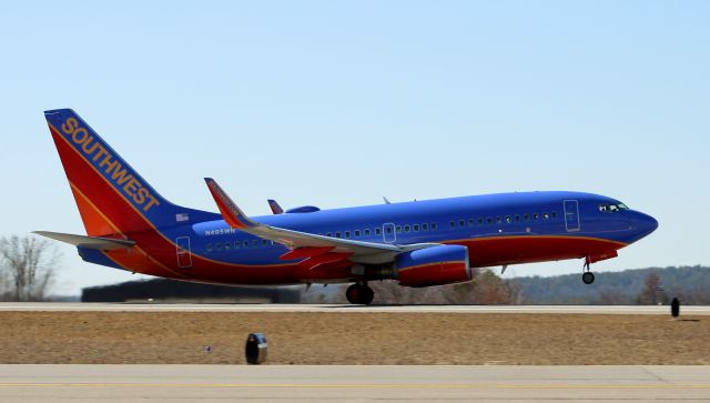 Boeing 737-700 (N495WN)