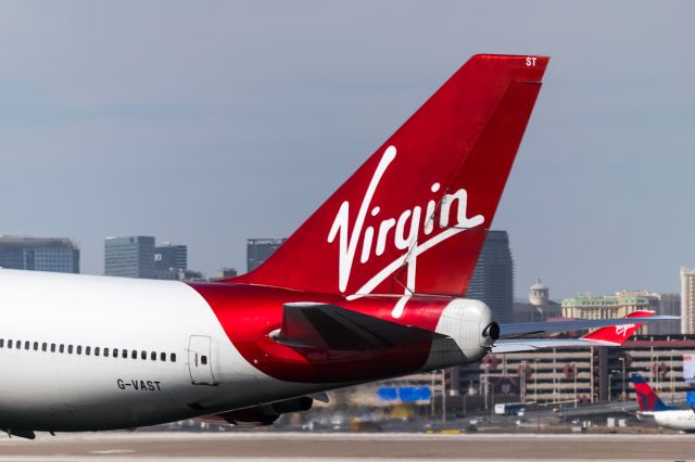 Boeing 747-400 (G-VAST) - The Queen arriving after a flight from London Gatwick