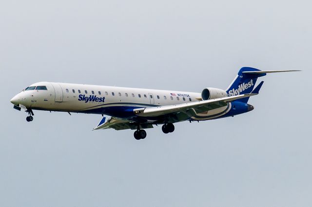 Canadair Regional Jet CRJ-700 (N767SK) - 4/5/2020