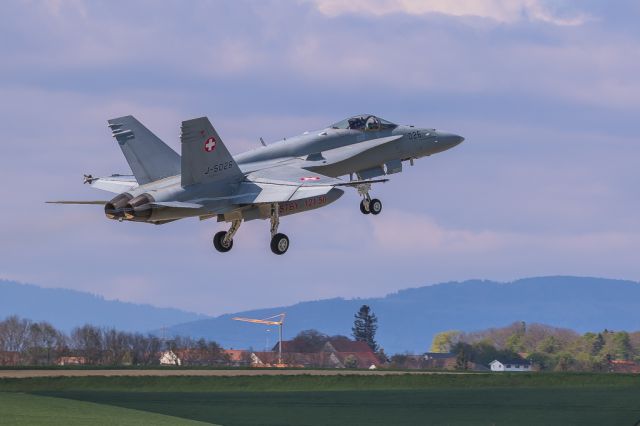 McDonnell Douglas FA-18 Hornet (J5026) - Swiss Airforce - F/A-18C Hornet