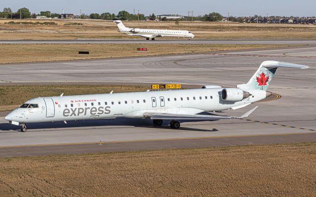 Canadair Regional Jet CRJ-900 (C-FTJZ)