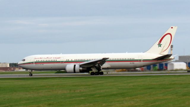 BOEING 767-300 (CN-RNS)