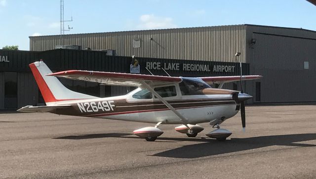 Cessna Skylane (N2649F)