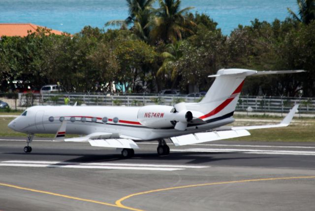 Gulfstream Aerospace Gulfstream V (N674RW)