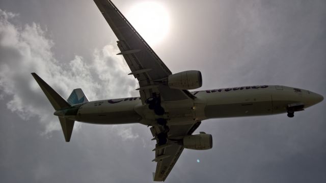 Boeing 737-800 (9Y-BGI)