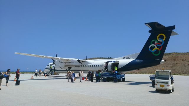 de Havilland Dash 8-400 (SX-OBC) - Morning flight from Athens to Ikaria