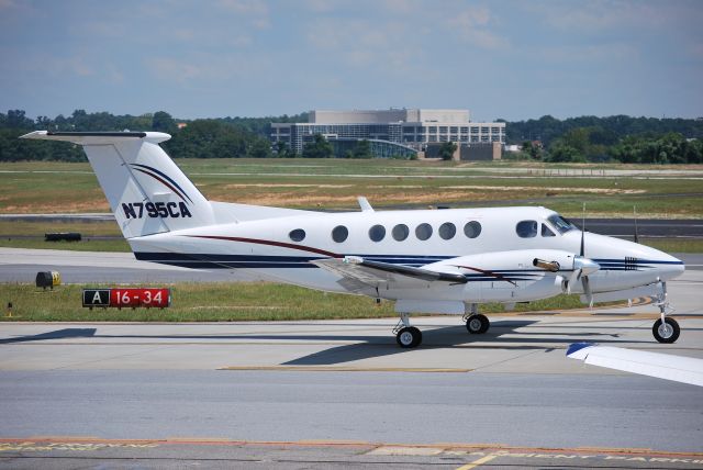 Beechcraft Super King Air 200 (N795CA) - 8/23/09