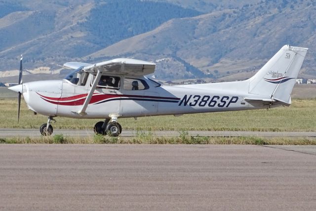 Cessna Skyhawk (N386SP)