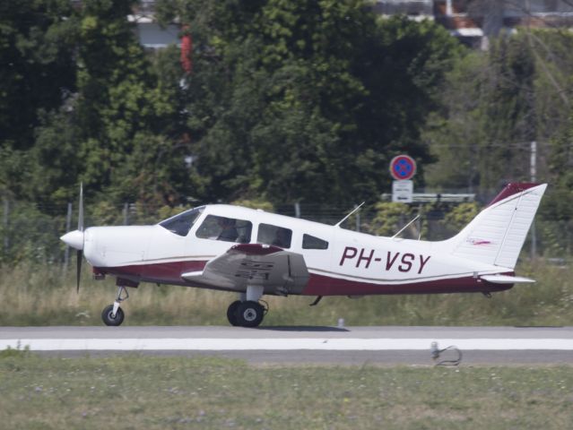 Piper Cherokee (PH-VSY) - At Cannes, France.