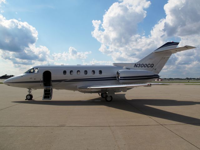 Hawker 800 (N300CQ)