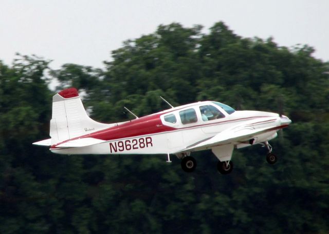 Beechcraft Travel Air (N9628R) - Off of 14 at Downtown Shreveport.