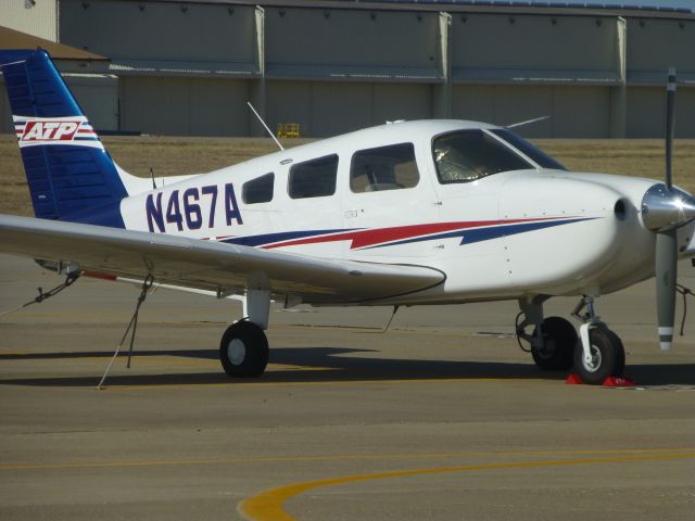 Piper Cherokee (N467A)