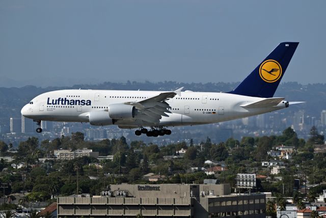 Airbus A380-800 (D-AIMN)