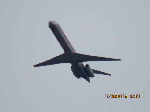 McDonnell Douglas MD-83 (N964TW)