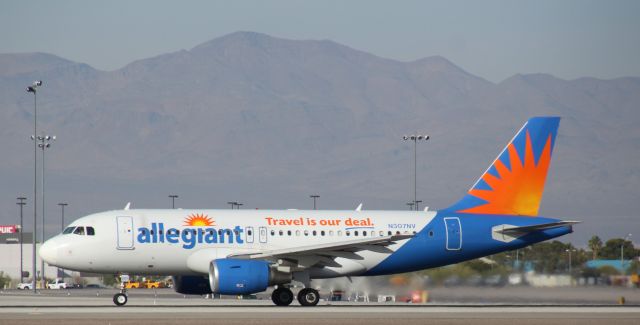 Airbus A319 (N307NV)