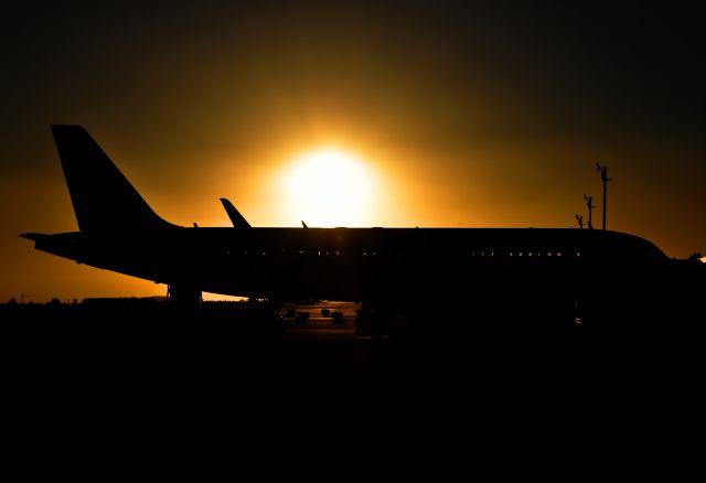 Airbus A320 (EC-MQE)