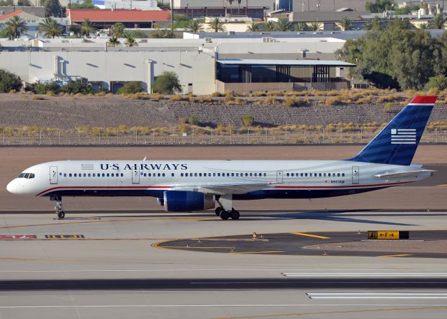 Boeing 757-200 (N901AW)