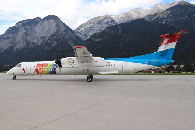 de Havilland Dash 8-400 (LX-LQC)